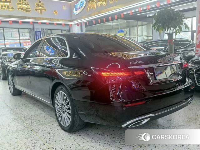 Mercedes-Benz E-class id 4208936 из Китая 3
