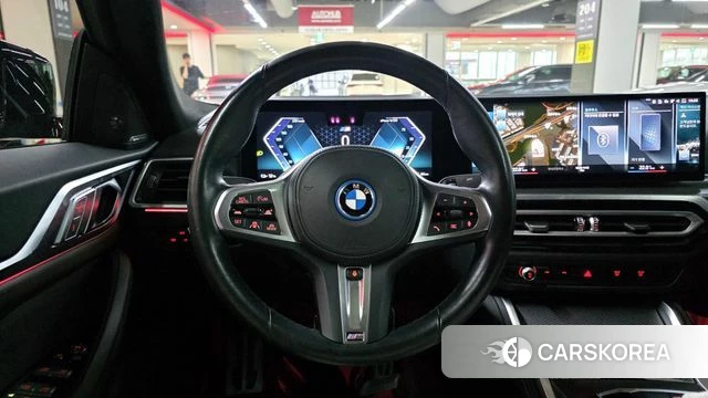 BMW i4 2023 Черный из Кореи, фото 3