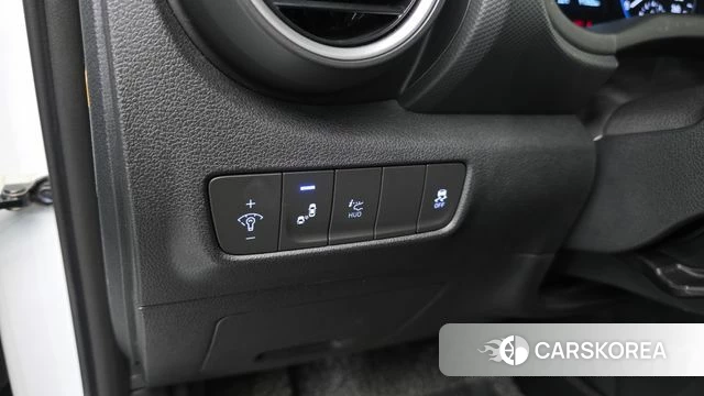 Hyundai Kona 2018 Белый из Кореи, фото 3