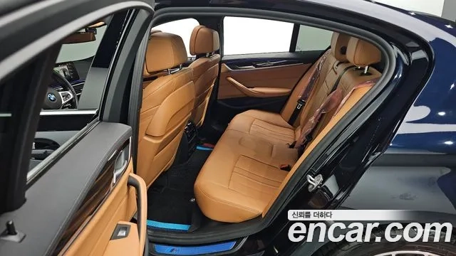 BMW 5 Series (G30) id 2911341 из Кореи 3