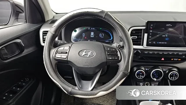 Hyundai Venue 2023 Белый из Кореи, фото 3