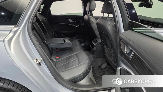 Audi A6 (C8) 2021 Серебряный из Кореи, фото 3