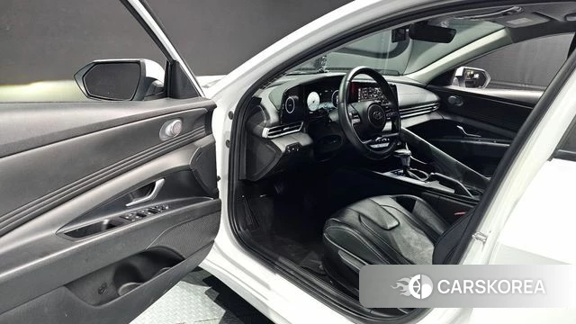 Hyundai Avante (CN7) 2022 Белый из Кореи, фото 3