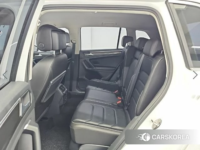 Volkswagen Tiguan second Generation 2018 Белый из Кореи, фото 3