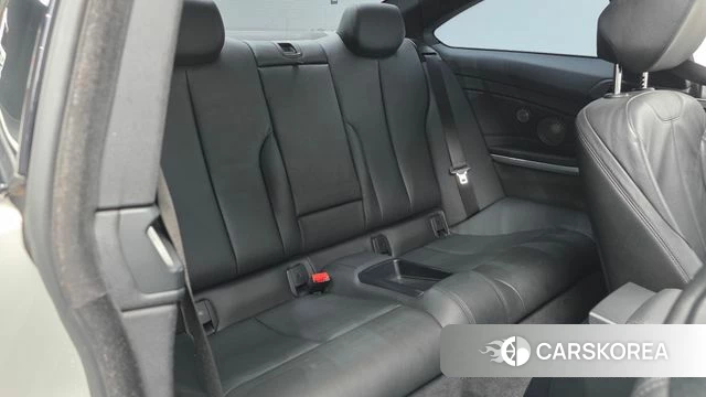 BMW 4 Series (F32) 2018 Белый из Кореи, фото 3