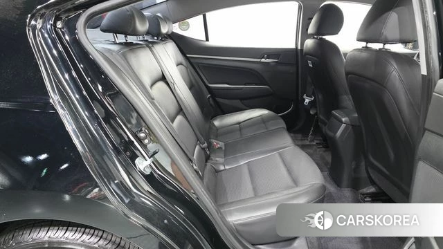 Hyundai Avante AD 2018 Черный из Кореи, фото 3