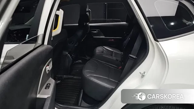 Kia Niro Plus 2022 Белый из Кореи, фото 3