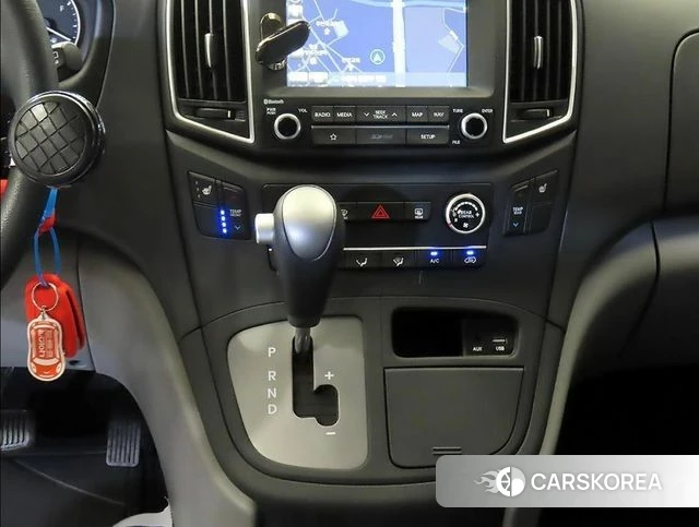 Hyundai The New Grand Starex 2018 Желтый из Кореи, фото 3