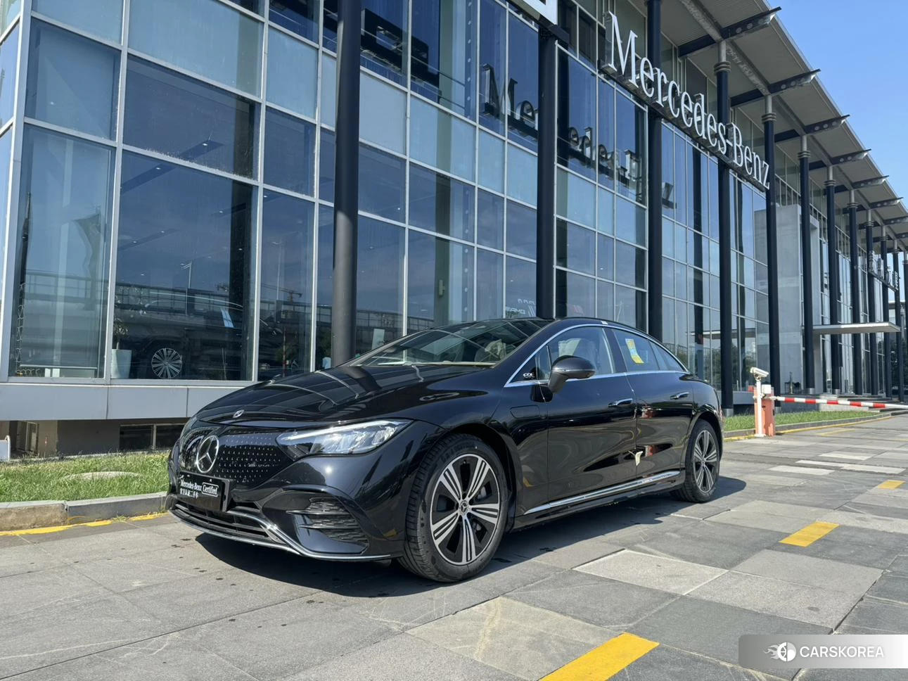 Mercedes-Benz EQE 2024 Черный из Китая, фото 3