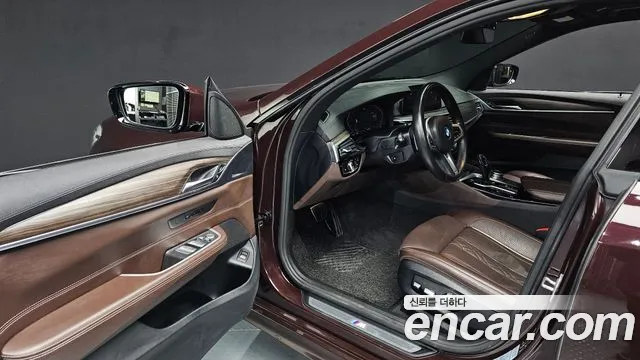 BMW 6 Series GT (G32) 2020 Коричневый из Кореи, фото 3