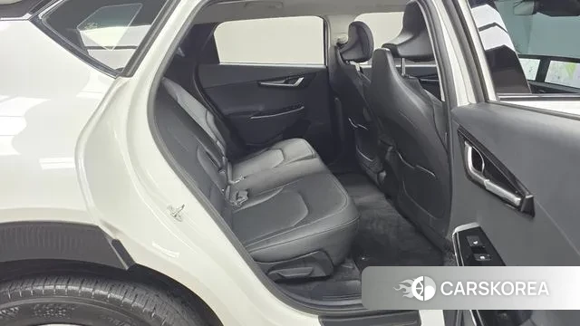 Kia EV6 2023 Белый из Кореи, фото 3