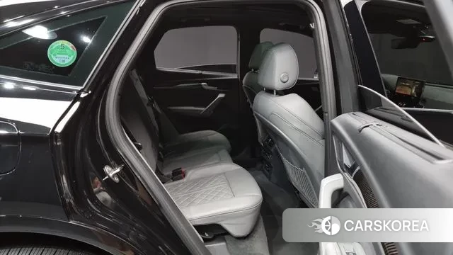 Audi SQ5 (FY) 2023 Черный из Кореи, фото 3