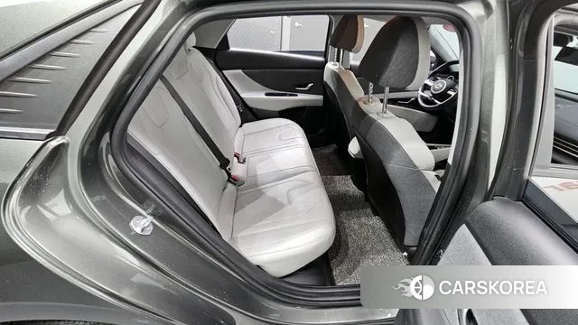 Hyundai Avante Hybrid (CN7) 2021 Темно-зеленый из Кореи, фото 3