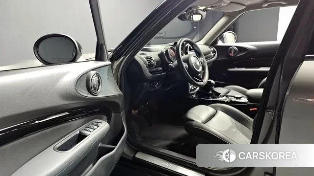 Mini Cooper Clubman 2019 Серебристо-серый из Кореи, фото 3