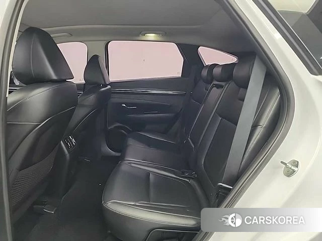 Hyundai Tucson (NX4) 2021 Белый из Кореи, фото 3