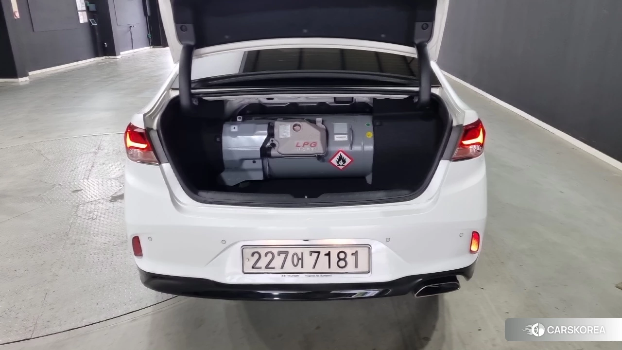 Hyundai Sonata New Rise 2018 Белый из Кореи, фото 3