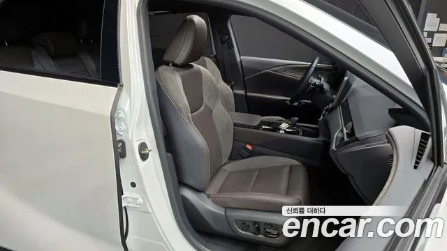 Lexus RX350h 5th generation 2024 Белый из Кореи, фото 3