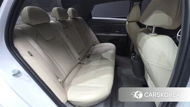 Hyundai The New Avante (CN7) 2025 Белый из Кореи, фото 3