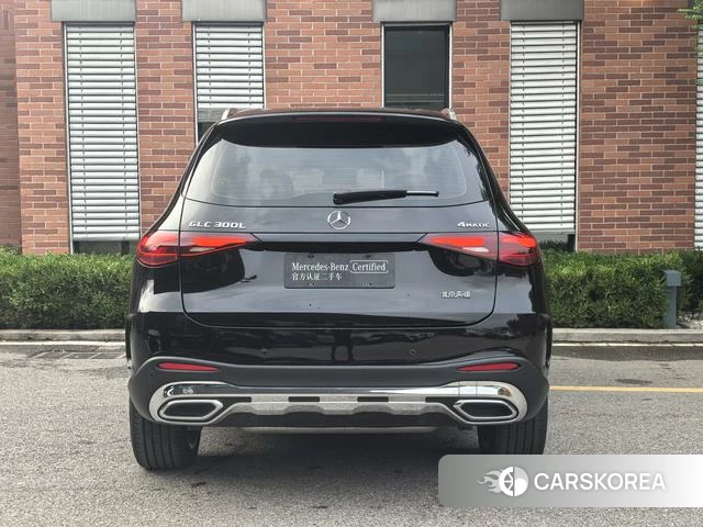 Mercedes-Benz GLC 2025 Черный из Китая, фото 3