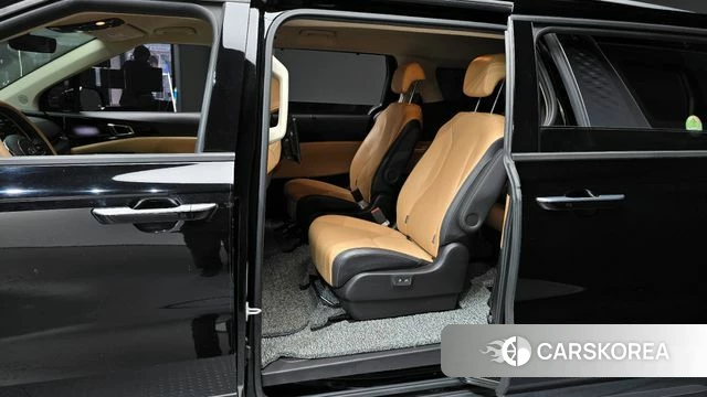 Kia Carnival 4th generation 2021 Черный из Кореи, фото 3