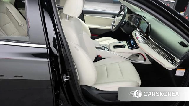 Hyundai The New Grandeur IG Hybrid 2022 Черный из Кореи, фото 3