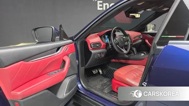 Maserati Levante 2019 Синий из Кореи, фото 3