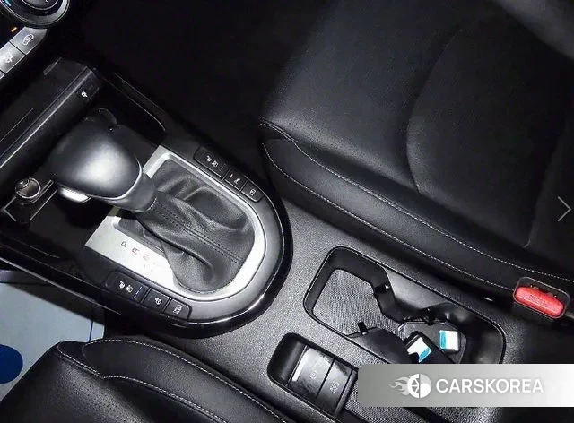 Kia The New K3 2nd generation 2022 Белый из Кореи, фото 3