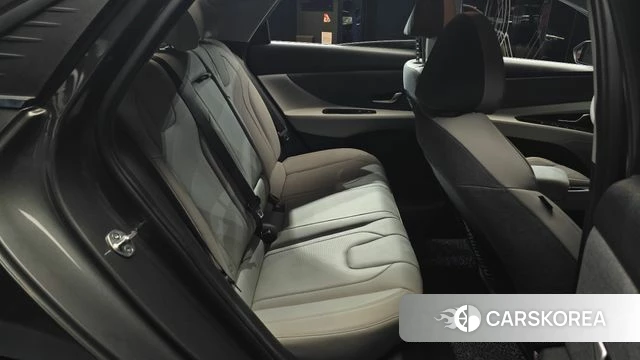 Hyundai Avante (CN7) 2021 Серый из Кореи, фото 3