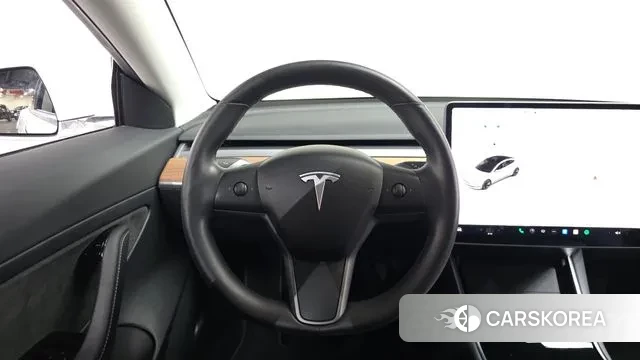 Tesla Model 3 2020 Белый из Кореи, фото 3