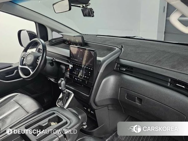 Hyundai Staria 2022 Серебряный из Кореи, фото 3