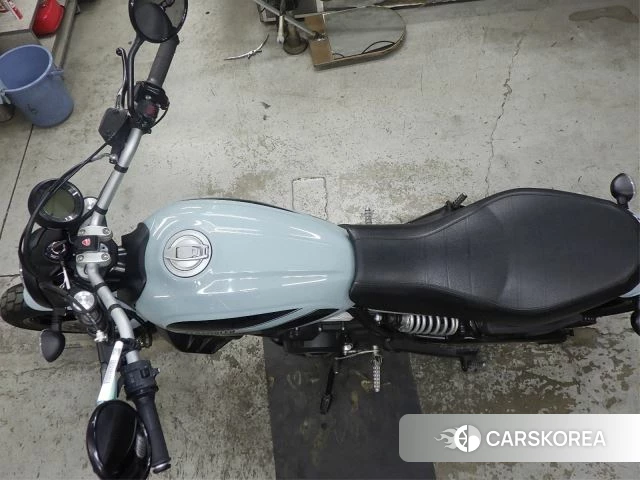 Ducati SCRAMBLER SIXTY2 2021 из Японии, фото 2