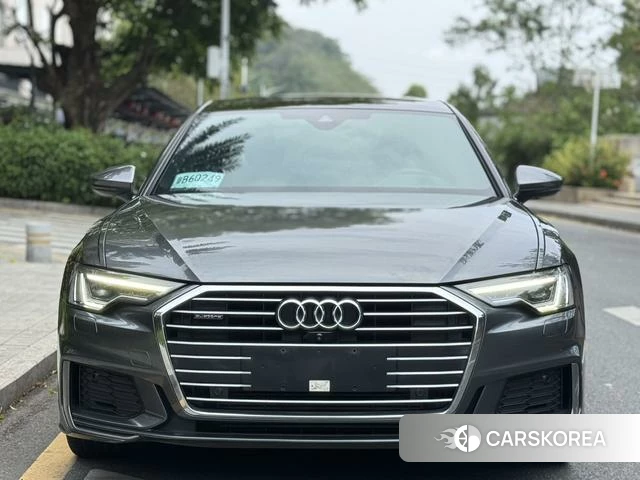 Audi A6L 2022 Темно-серый из Китая, фото 3
