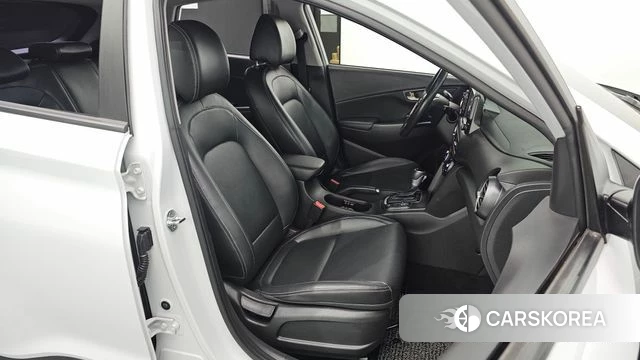 Hyundai Kona 2018 Белый из Кореи, фото 3