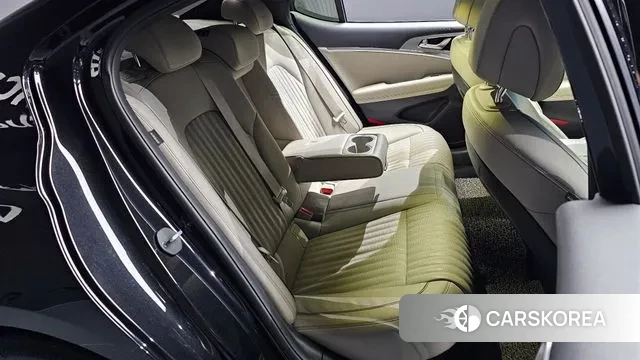 Genesis The New G70 2021 Черный из Кореи, фото 3