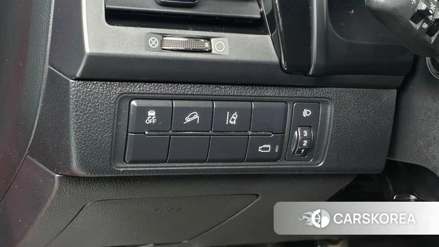 Ssangyong The New Rexton Sports Cannes 2021 Красный из Кореи, фото 3