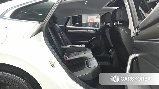 Volkswagen Arteon 2019 Белый из Кореи, фото 3