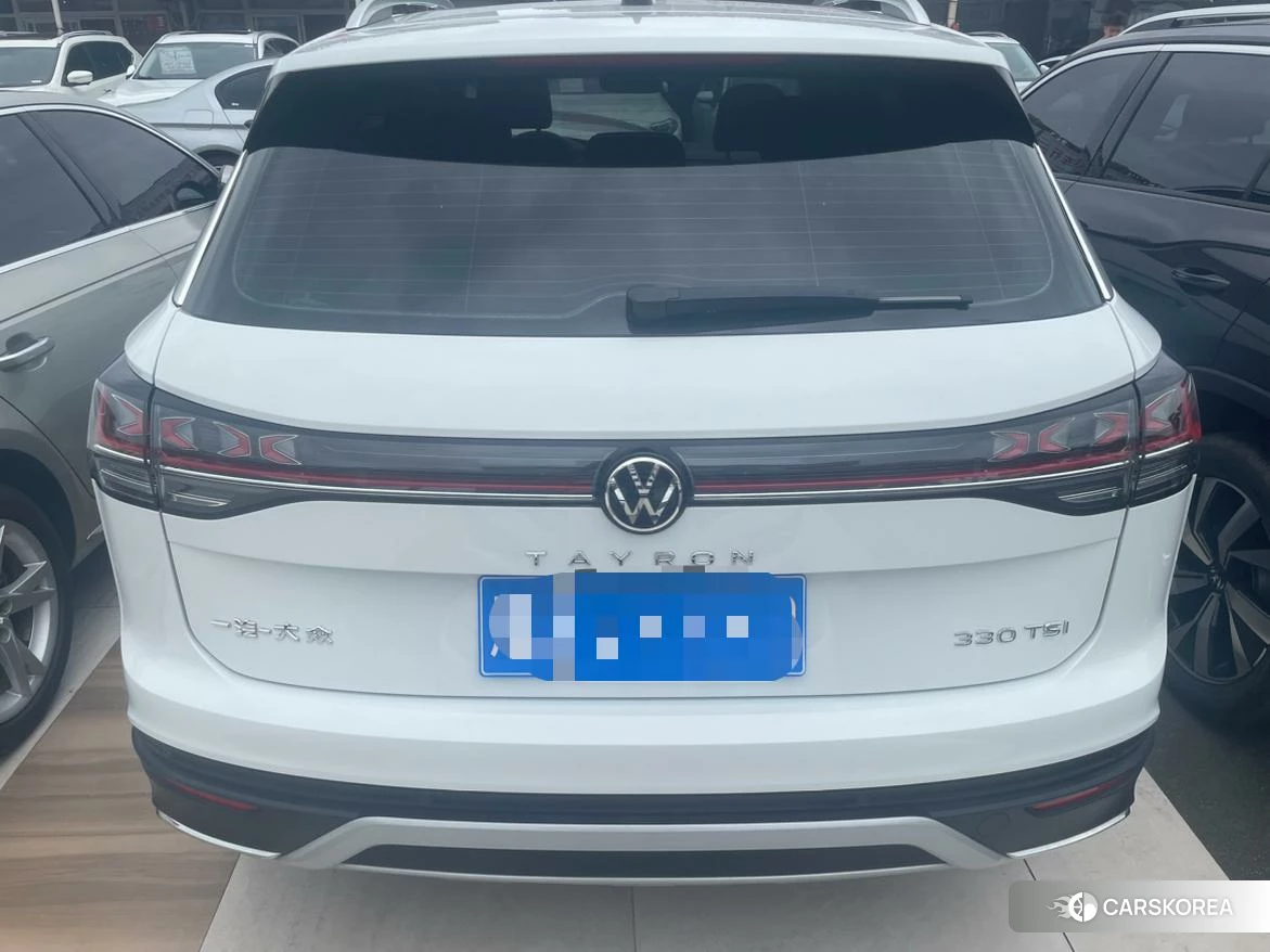 Volkswagen Tanyue 2022 Белый из Китая, фото 3