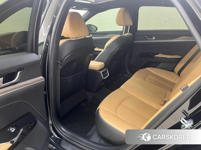 Kia K5 3rd generation 2022 Черный из Кореи, фото 3