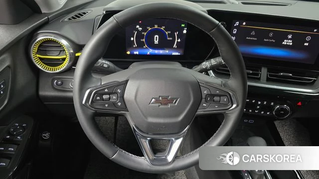Chevrolet (GM Daewoo) Trax Crossover 2023 Черный из Кореи, фото 3