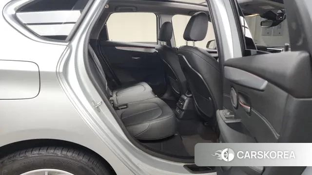 BMW 2 Series Active Tourer (F45) 2020 Серебряный из Кореи, фото 3