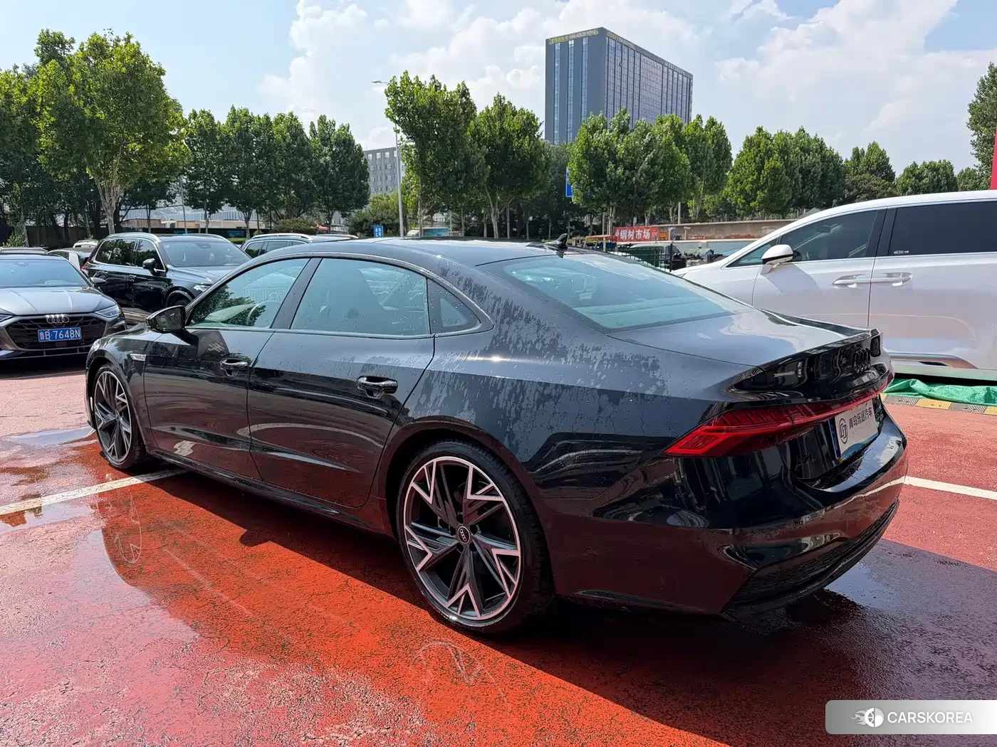 Audi A7L 2024 Черный из Китая, фото 3