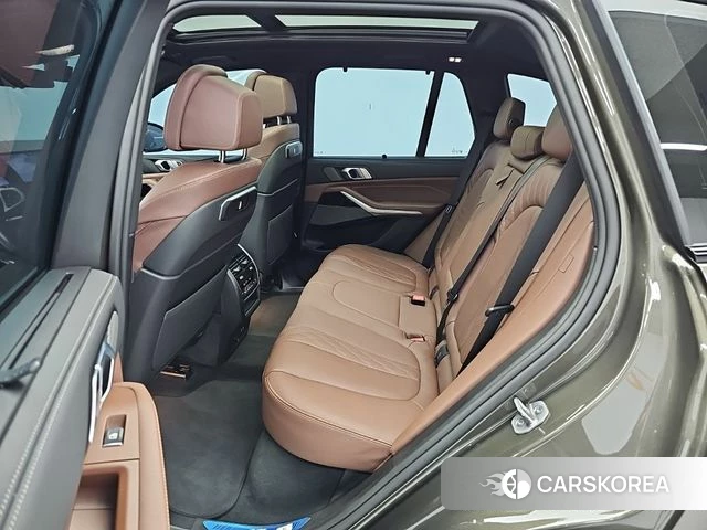 BMW X5 (G05) 2026 Коричневый из Кореи, фото 3