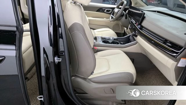 Kia The New Carnival 4th Generation 2025 Черный из Кореи, фото 3