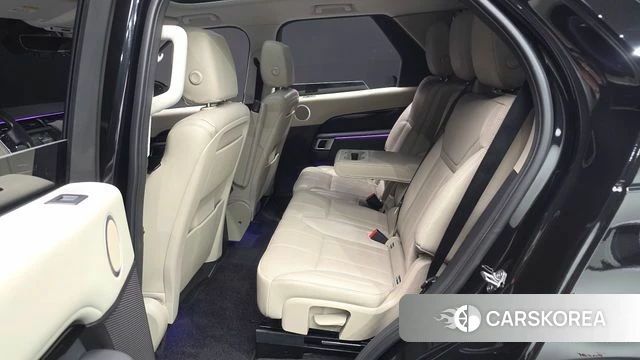 Land Rover Discovery 5 2019 Черный из Кореи, фото 3
