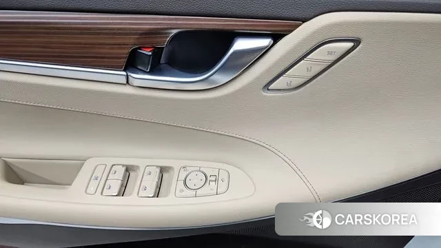 Hyundai Grandeur IG 2018 Белый из Кореи, фото 3