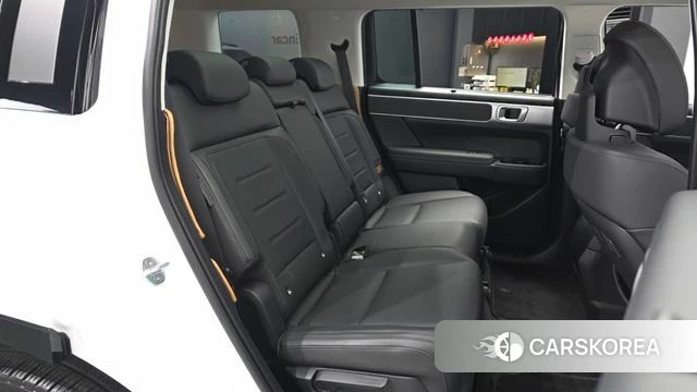 Hyundai Santa Fe (MX5) 2024 Белый из Кореи, фото 3