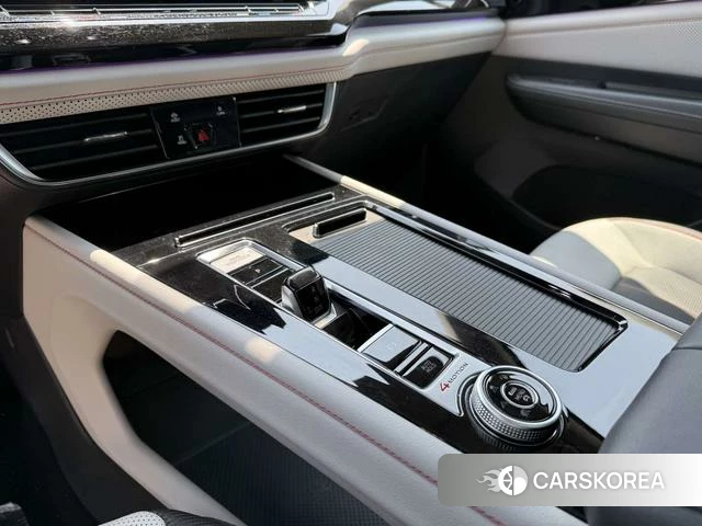 Volkswagen Tourang 2024 Черный из Китая, фото 3