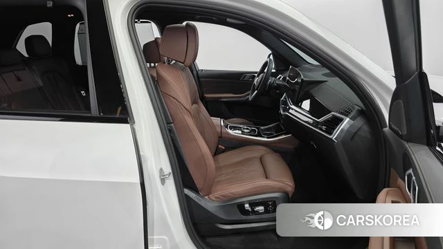 BMW X5 (G05) 2026 Белый из Кореи, фото 3