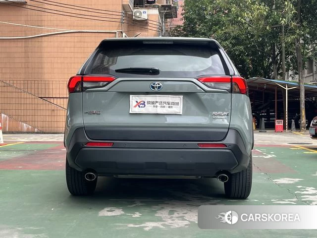 Toyota RAV4 Rongfang 2023 Серебристо-серый из Китая, фото 3