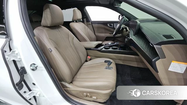 Kia K8 Hybrid 2023 Белый из Кореи, фото 3